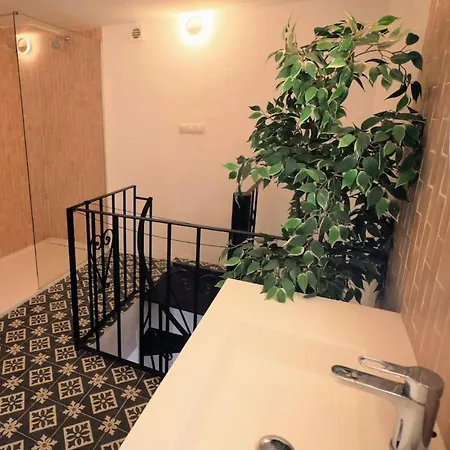 Beautiful Historic - Location