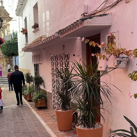 Apartmán Beautiful Historic - Location *